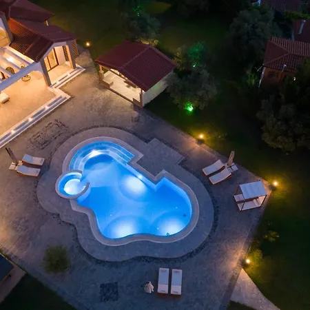 Epavli Alexandros Luxury Вилла *