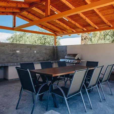 Epavli Alexandros Luxury Вилла *