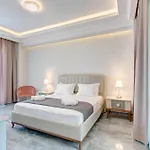 Epavli Alexandros Luxury *
