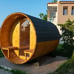 Epavli Alexandros Luxury Βουρβουρού