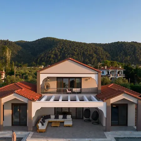 Epavli Alexandros Luxury Βίλα